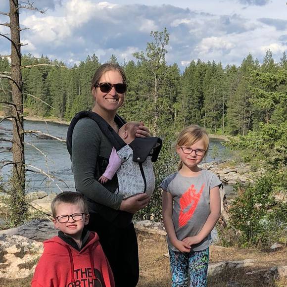 Meet your Posher, Stephanie - Picture 1 of 1